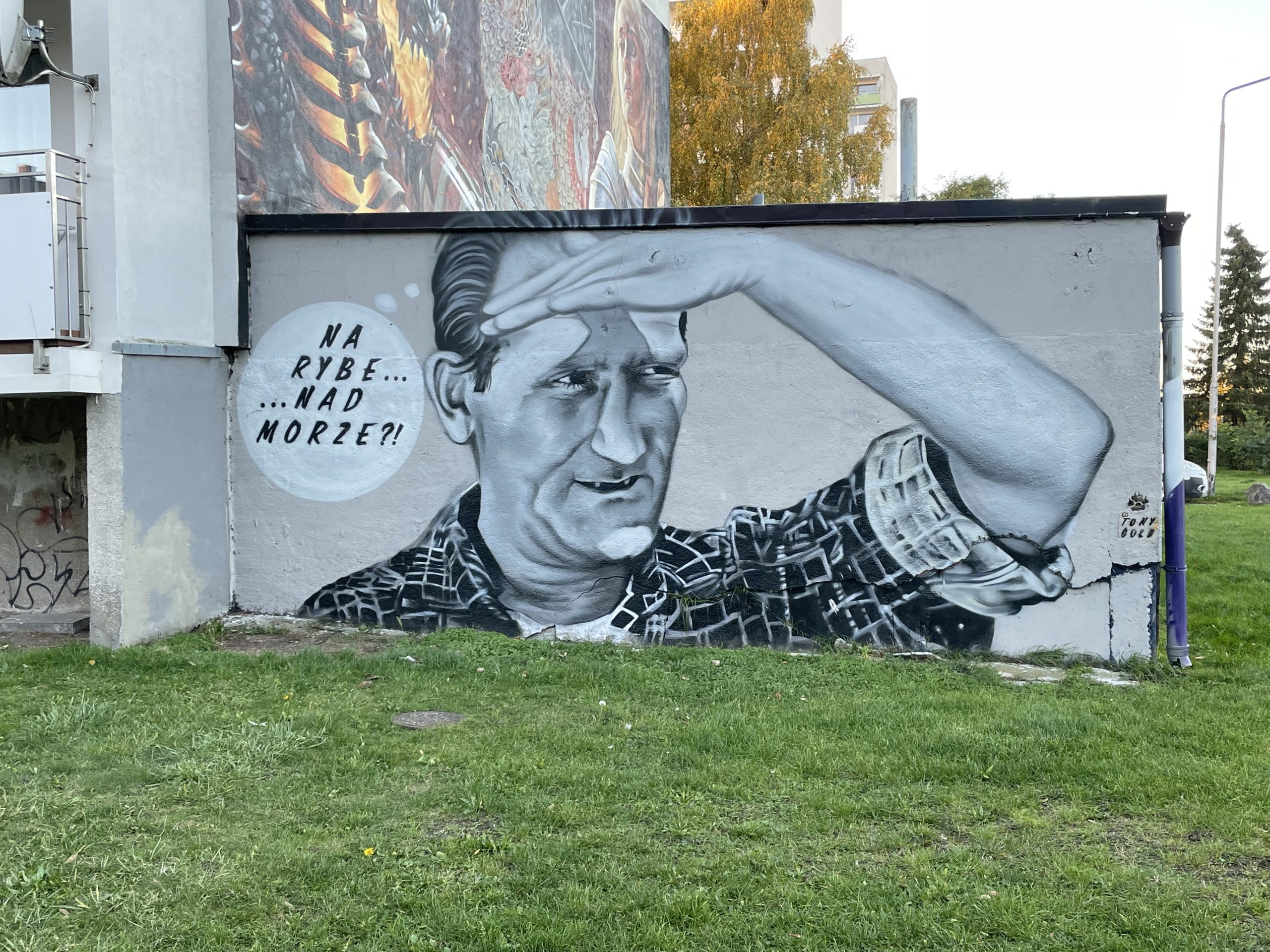You are currently viewing Poznajecie? Niezapomniani polscy aktorzy na nowych muralach w Kołobrzegu