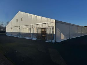 Read more about the article Powstaje lodowisko – cena, data otwarcia