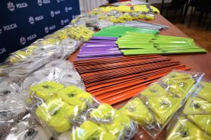 Read more about the article Daj się zobaczyć po zmroku! Darmowe odblaski dla pieszych