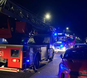 Read more about the article Pożar poddasza w domku jednorodzinnym na osiedlu Radzikowo