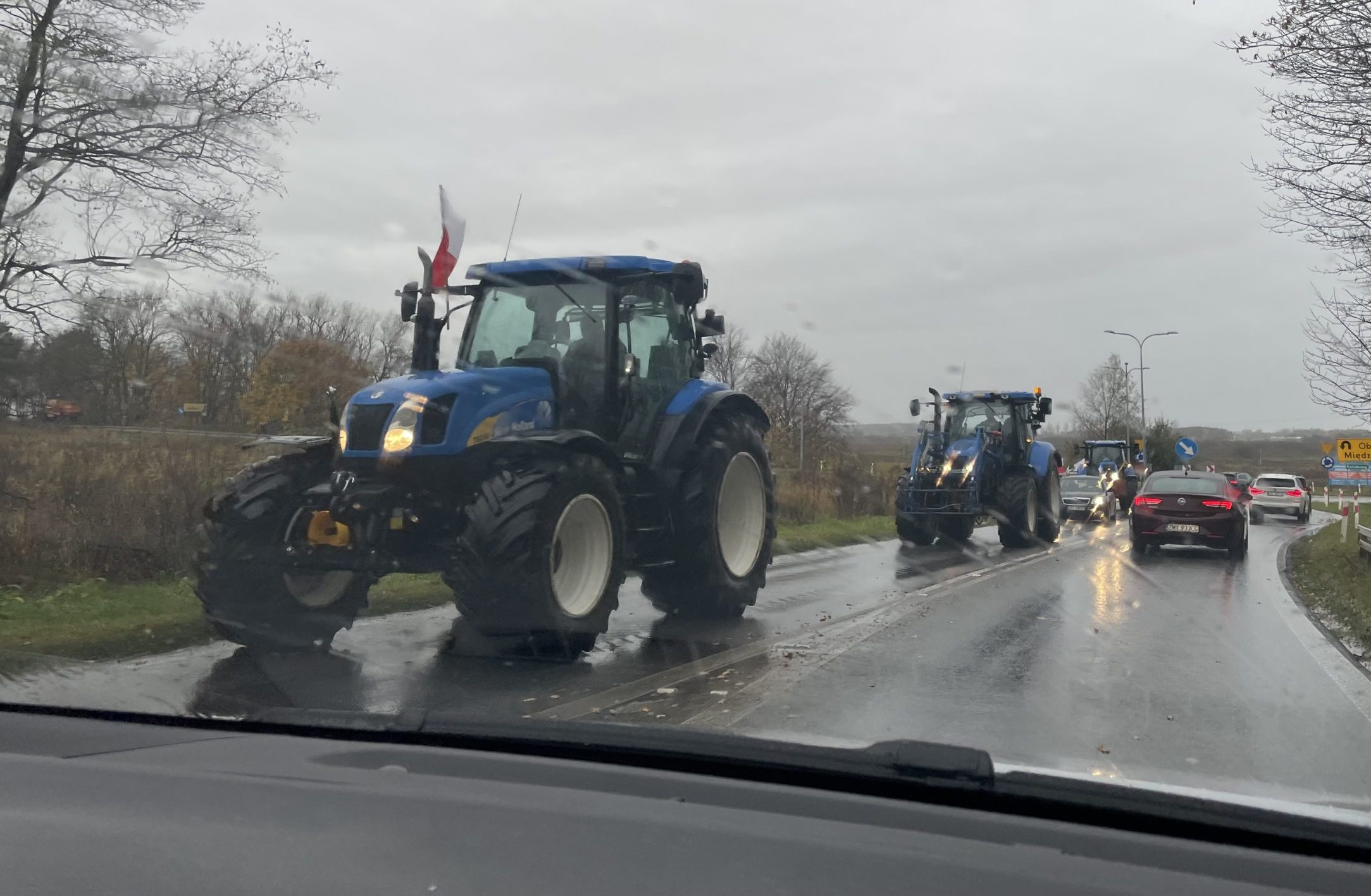 You are currently viewing We wtorek protest rolników. Ciągniki będą spowalniać ruch na drogach