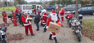 Read more about the article Mikołaje na motocyklach niezawodni, jak co roku (ZDJĘCIA)