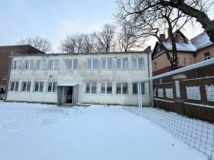 Read more about the article 5 miesięcy na remont tego budynku przy stadionie