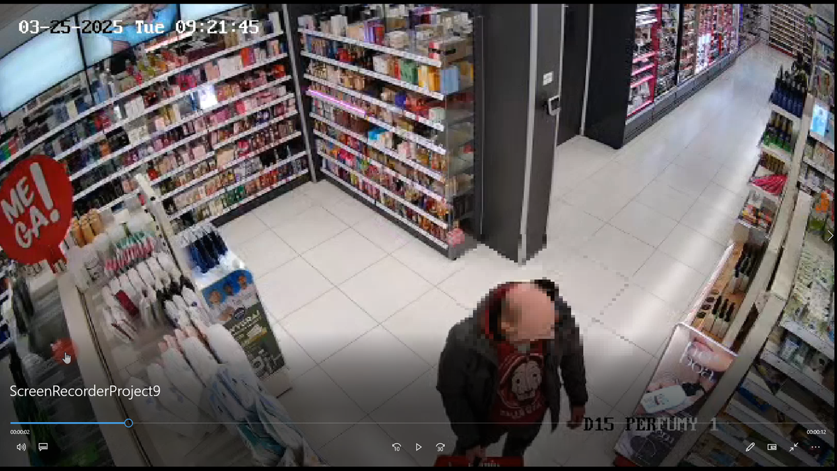 You are currently viewing Mieszkańcy pomogli złapać złodzieja. Policja dziękuje za pomoc