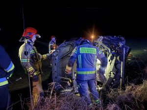 Read more about the article Wypadek na DW 162. Na miejscu nie odnaleziono kierowcy