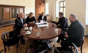 Read more about the article Kołobrzeg podpisał list intencyjny z Uniwersytetem Artystycznym w Poznaniu