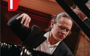 Read more about the article 21 marca, recital kompozycji Fryderyka Chopina i mistrzów kompozycji fortepianowych