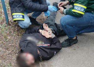 Read more about the article We trzech napadli na 14-latka. Policja szybko wyłapała chuliganów