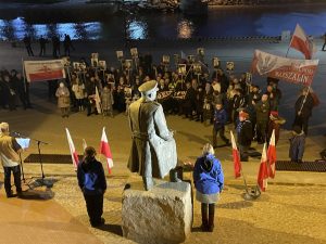 Read more about the article Narodowy Dzień Pamięci „Żołnierzy Wyklętych” w Kołobrzegu (WIDEO)