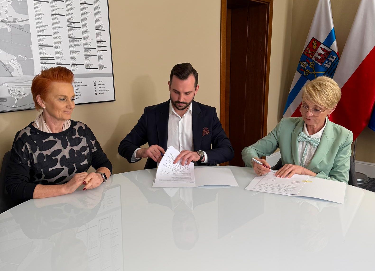 You are currently viewing Umowa podpisana: 18 mln zł dla Kołobrzegu na przebudowę Kresowej