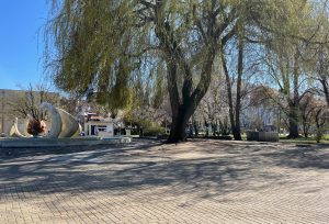 Nie ma już kawiarni na Skwerze Pionierów. Przypominamy, co ma tu powstać