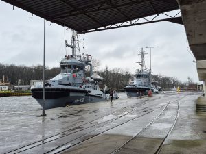 Holownik H-13 „Przemko” z 8. Flotylli Obrony Wybrzeża w Kołobrzegu