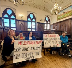 Sprawa „niewidzialnych” dorosłych dzieci wróciła na ostatniej sesji Rady Miasta