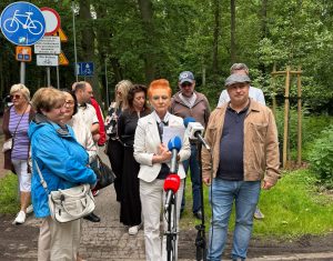 Miasto protestuje, starosta zdecyduje. Czy samochody wjadą na ścieżkę przy Arciszewskiego?