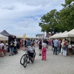 jarmark w porcie pasażerskim w Kołobrzegu