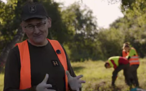 „Akcja Mrówka”. Mrowiska bezpiecznie przeniesione z terenu inwestycji (WIDEO)