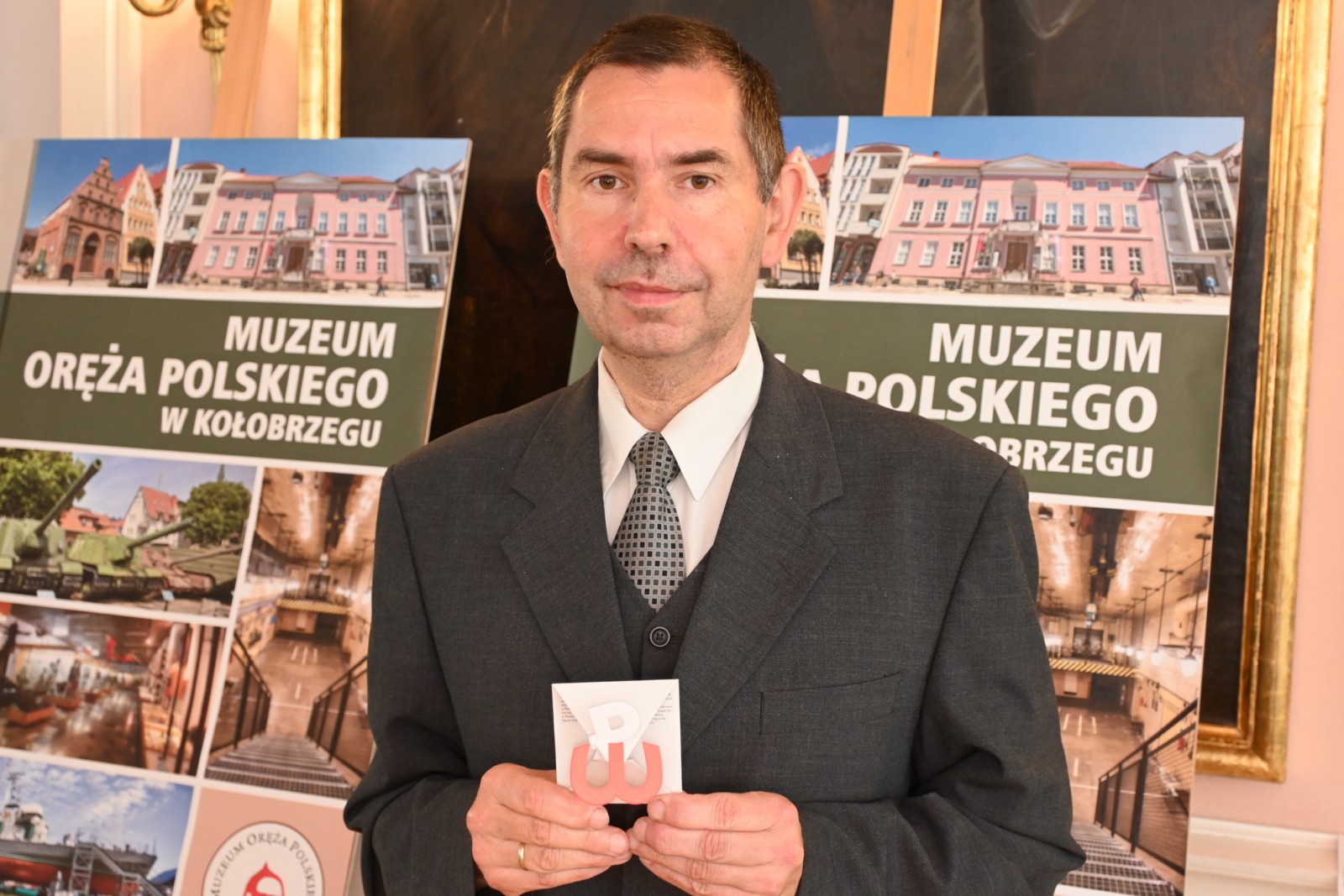 piotr leszmann z muzeum oręża polskiego w Kołobrzegu