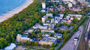 Ośrodek chce się rozbudować w centrum uzdrowiska. Część radnych obawia się „kolumbryny” i precedensu
