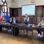 spotkanie przedsiębiorców i urzędników w ratuszu w Kołobrzegu