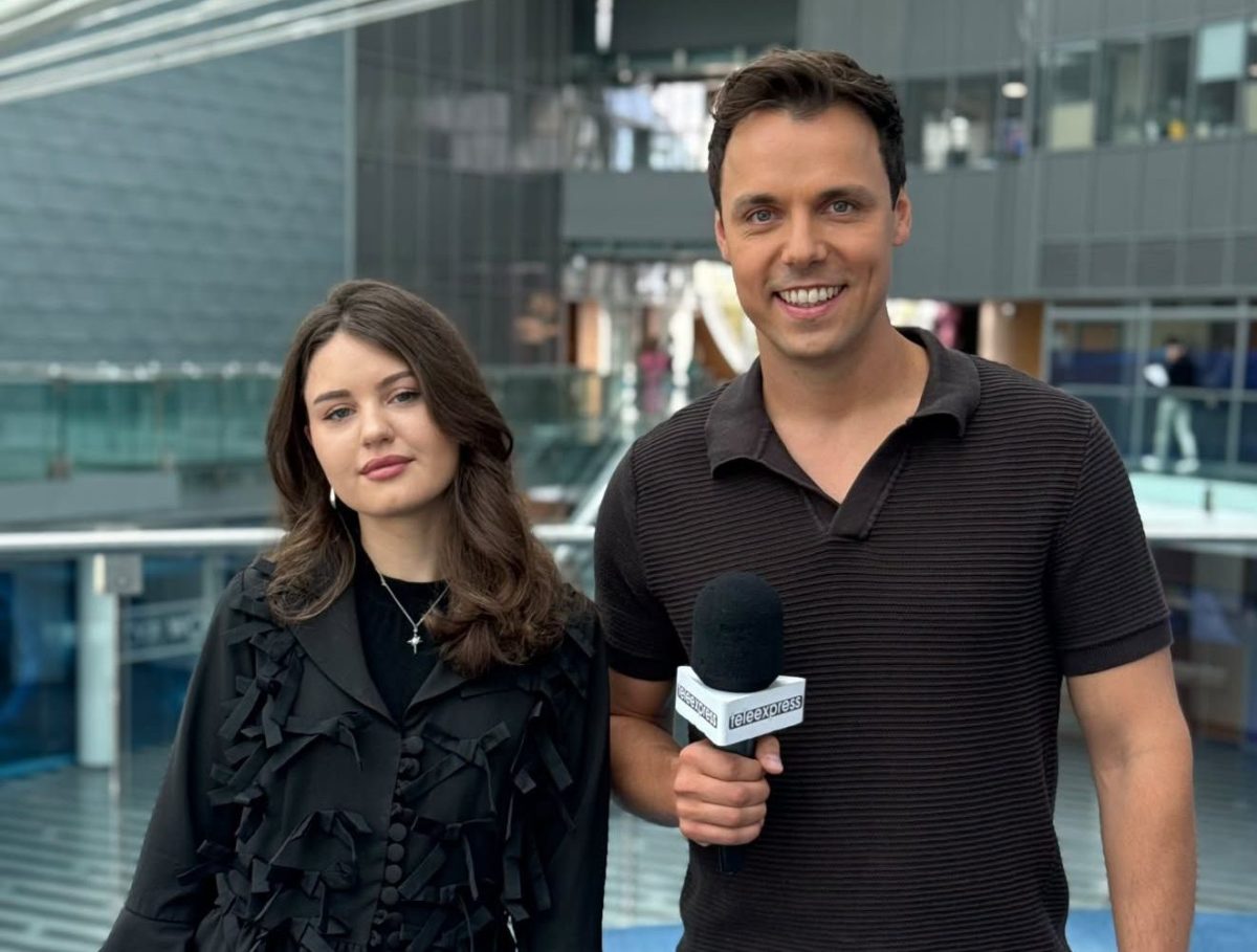 You are currently viewing Kołobrzeżanka w „Teleexpressie”. Oliwia Janusz promowała swój singiel „Unikat”