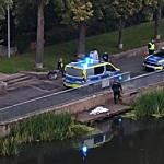 policjanci wyłowili ciało z Parsęty