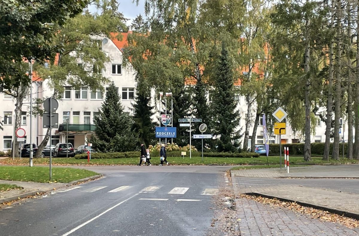 widok na wjazd do dzielnicy Podczele-Kołobrzeg