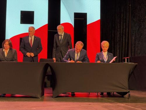 fecadc2c-f363-4881-9030-ae3fe9d5f692